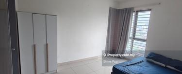 Room Only KL Traders Square Room For Rent 1