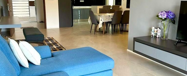 Mira Residence  1