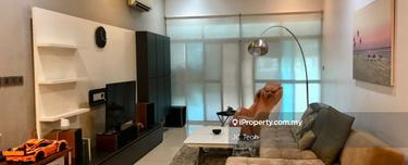 Nicely renovated unit for sales in Amaya Saujana 1