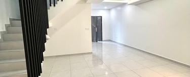 Newly Renovated,Full loan,2 Storey house,near NSK  Taman Sentosa Klang 1