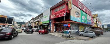 3.5 Storey Corner Shop-Office for sale @ Taman Melawati 1