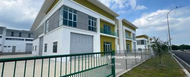 New Nice and Good Location Semi D Factory Warehouse Eco Park for Rent 1