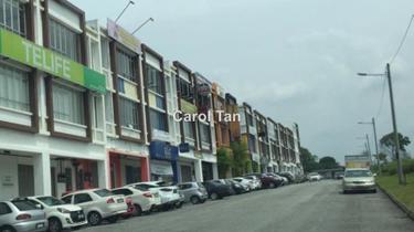 3 Storey Shop-office for Sale Bandar Putra Kulai  1