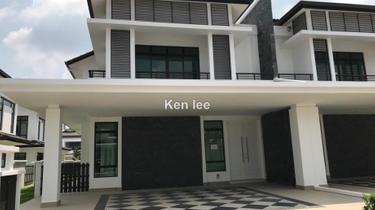 Semi-D house for Sale 1