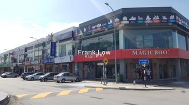 Ground floor shop 22x70 1