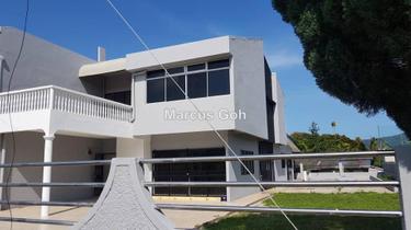 Semi-D house for Rent 1