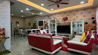 3 storey terrace house, partially furnished, below market 1