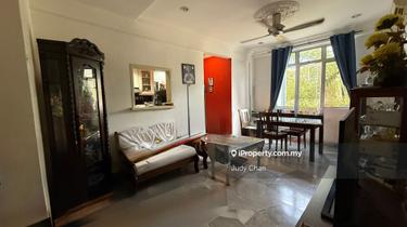 Goodyear Court 10 Bu800sf 3r2b reno unit 1