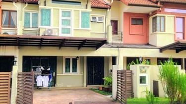Available May  Renovated Extended Superlink Lagenda 2 Bukit Jelutong 1