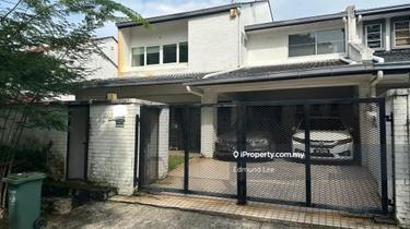 Amazing Renovation And Great Location Semi-D For Sale Ttdi 1