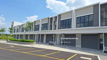 Uptown Square Bandar Rimbayu for rent  1