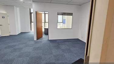 Fitted Office in Tropicana, 5 Mins to Kota Damansara and 1 Utama! 1