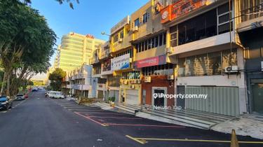 Taman Intan, Klang 3.5 storey shop for sale (Freehold title) 1