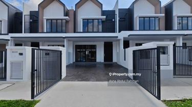 New Freehold Cheapest Below Market Value at Bandar Serenia, Sepang 1