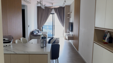 Walking Distance to MRT station with Premium furnished  1