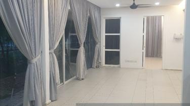 Semi-D house Facing Park for Rent 1
