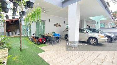3 story semi-D Free Hold with private passenger lift for sale  1