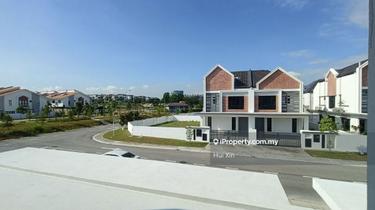 Setia Utama Brand New Lake View Corner Semi D  1