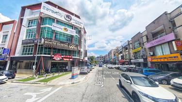 3 Storeys Intermediate Shoplot at Sri Petaling Fully Tenanted 1