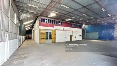 Short drive to shop Klang Utama, and Setia Alam 1