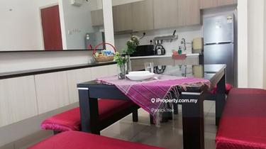 Tampoi/ The Raffle Suites/ near Sutera Mall/ 2 bedrooms 1