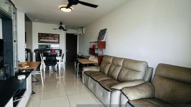 Ara damansara h2o residence limited unit with balcony for sale,974sqft 1