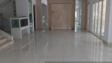 Putrajaya-2 storey Lakeview Beautiful Bungalow  1