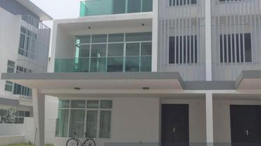 Semi-D house for Sale 1
