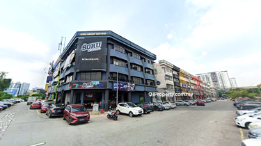 Petaling Jaya Corner Shop Lot with Lift  For Sale 1