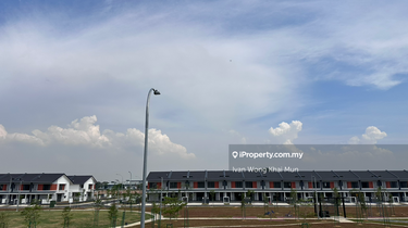 Bukit raja house for sales  1