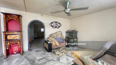Below Market price, Bandar Menjalara 62b nearby desa park city. 1