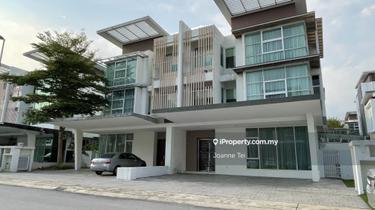 Semi-D house for Sale 1