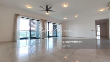 Largest unit with Panoramic green view! 1