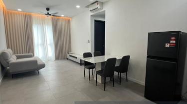 Cover Walkway 6 mins to LRT Muhibbah. Fully Furnished Whole Unit. 1