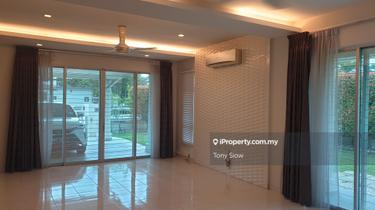 Kemuning Utama  2 storey terrace corner for sale 1