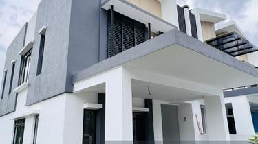 Brand New Legasi 1 Bk 8 Double Storey end lot house with land. 1