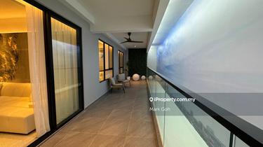 New Launched Georgetown Seaview Condo. Superb Location. 1