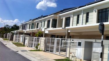 Super Spacious House 25x75 1