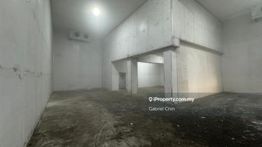 Build in Cold Room with Good Condition  1