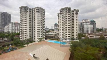 Walking distance to LRT 3 1