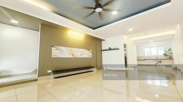 Newly renovated & near bandar tun hussien oon MRT station 1