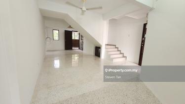 Ss 19 Subang Jaya Usj Renovated & Extended Selling at 450k Only 1