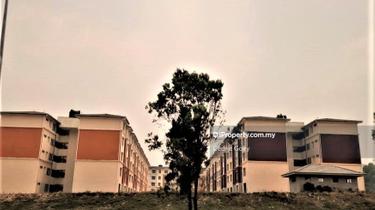 Affordable brand new home in Seri Kembangan 1