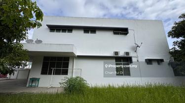 Semi-D house for Sale 1