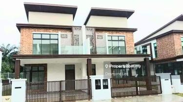Bandar Cemerlang Cluster house Rm 830 K Nego 1