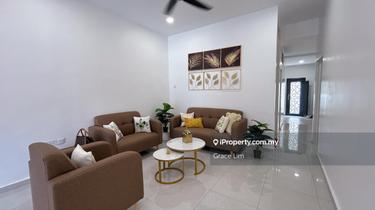 Newly Renovated Freehold 1.5 Storey at Kampung Lima Ong Kim Wee Melaka 1