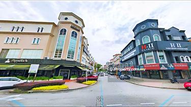 Exclusive 3 Storeys Intermediate Shop for Sale 1