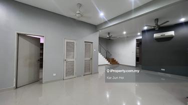 Cheap Nice Well Maintain 2 Sty Semi D Avenue 6 Bandar Tun Hussein Onn 1