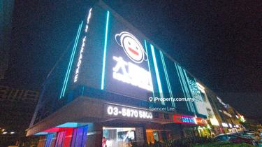 Corner 34 x 70 Available For Rent 1