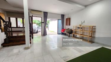 Terrace house for Sale 1